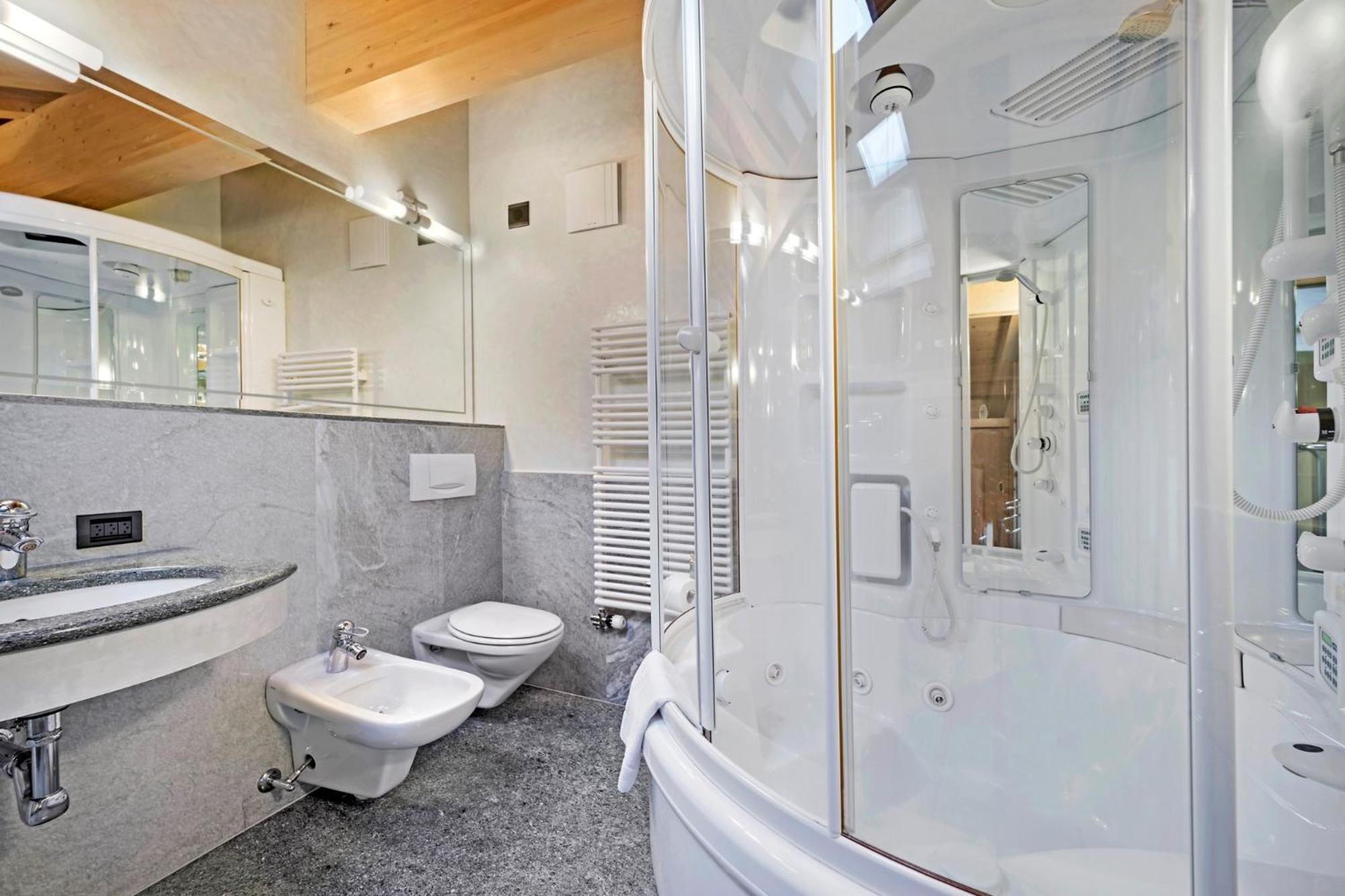 Abitaziun SüLla Spuonda - Champfer Appartement Buitenkant foto